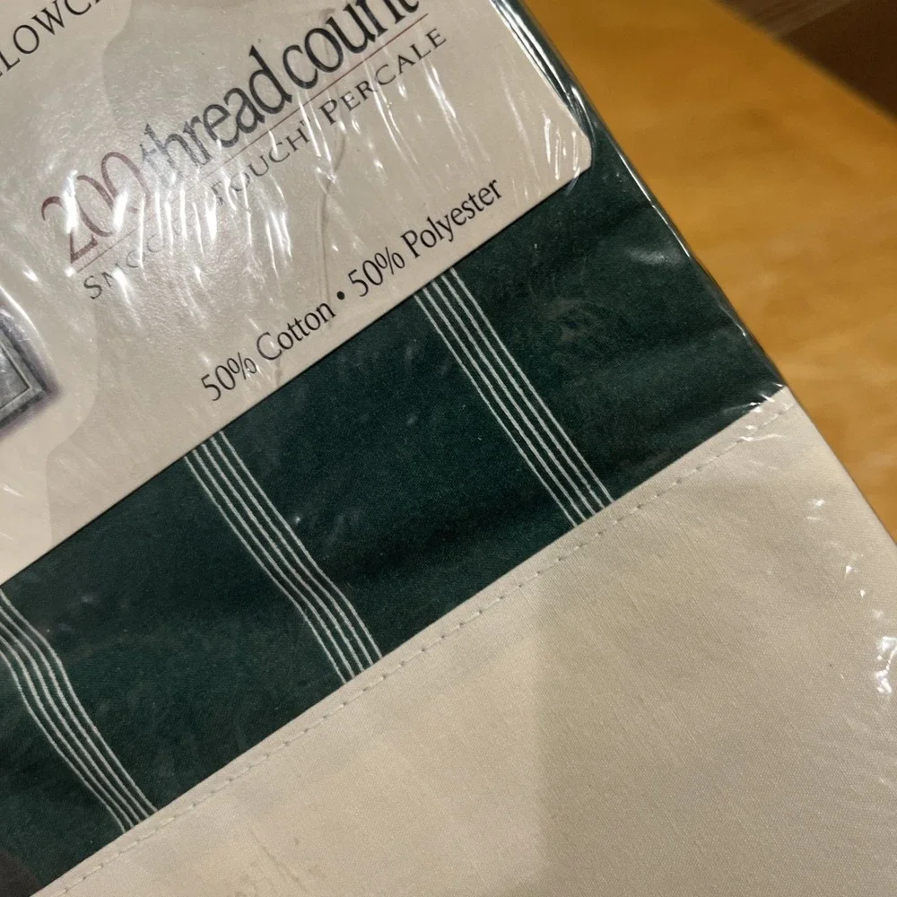 Vtg JCPenney Home Collection (2) Pillowcases Forest Green‎ Stripe 200 TC